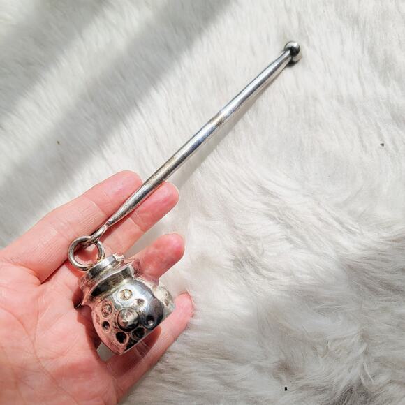 Sterling Silver Snowman Candle Snuffer - Picture 1 of 6